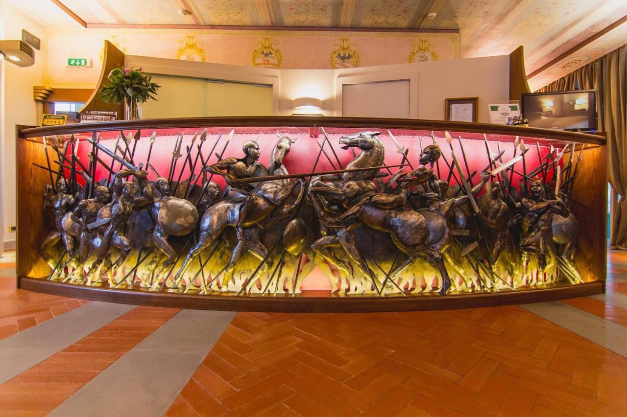 Hotel Parco Borromeo - Monza Brianza Cesano Maderno Dış mekan fotoğraf