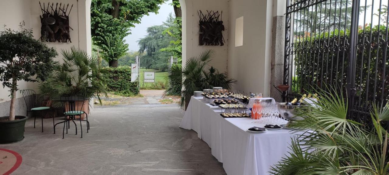 Hotel Parco Borromeo - Monza Brianza Cesano Maderno Dış mekan fotoğraf