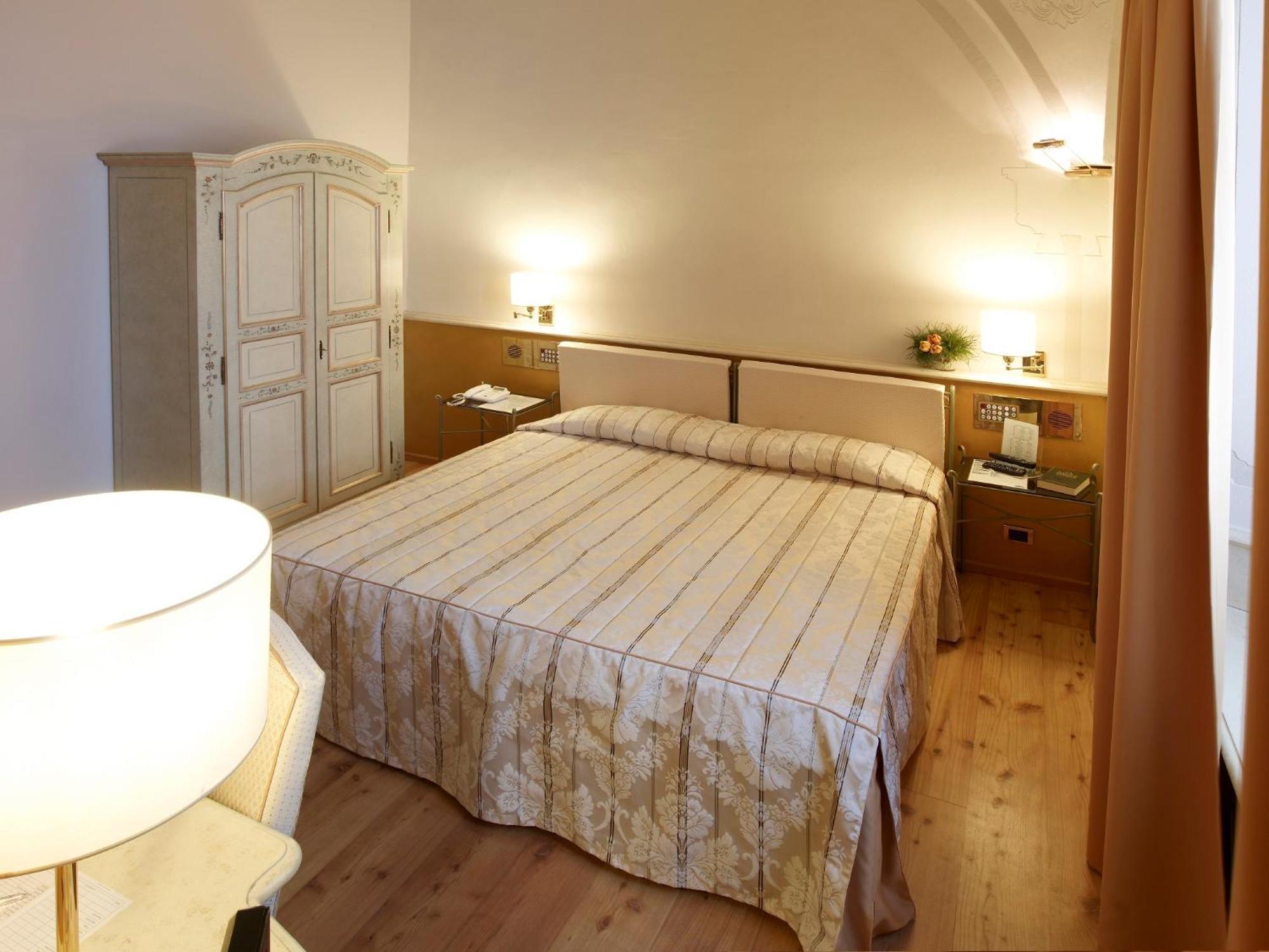 Hotel Parco Borromeo - Monza Brianza Cesano Maderno Oda fotoğraf